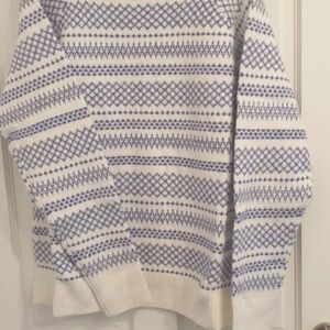Amazon Essentials Women's Sweater with Blue and White Pattern